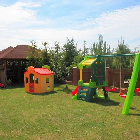 Апартаменты Fala Ровы