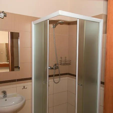 Fala דירה רובי